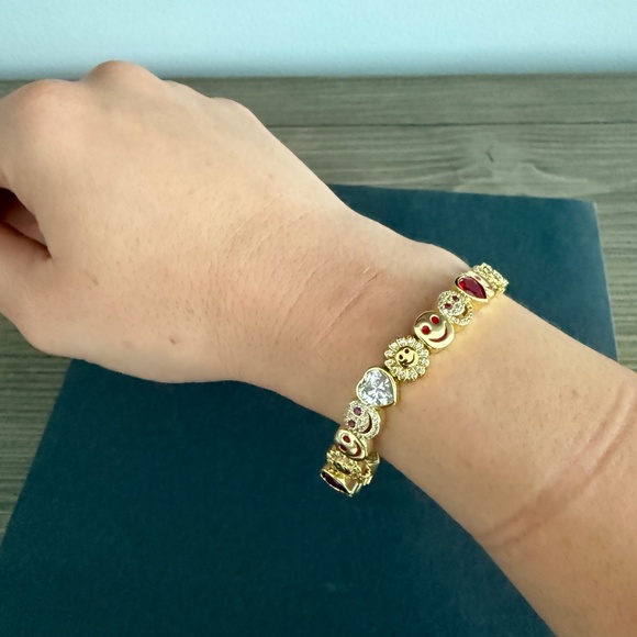 Bracelet - Picture 3 of 4